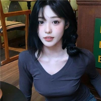 奇光下的秘密